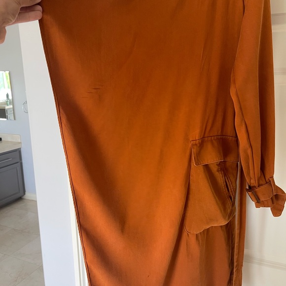 Zara Trenchcoat - Picture 7 of 16